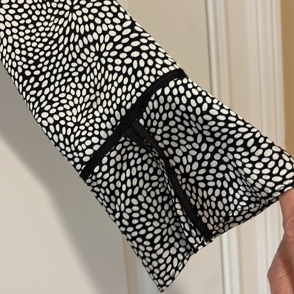 Talbots blouse - Picture 2 of 5